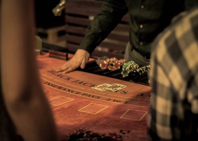 Slovensko má štyri licencované online pokerové herne. Prečo medzi nimi nie je tá najväčšia na svete