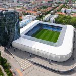Zápas na slovenskom futbalovom štadióne